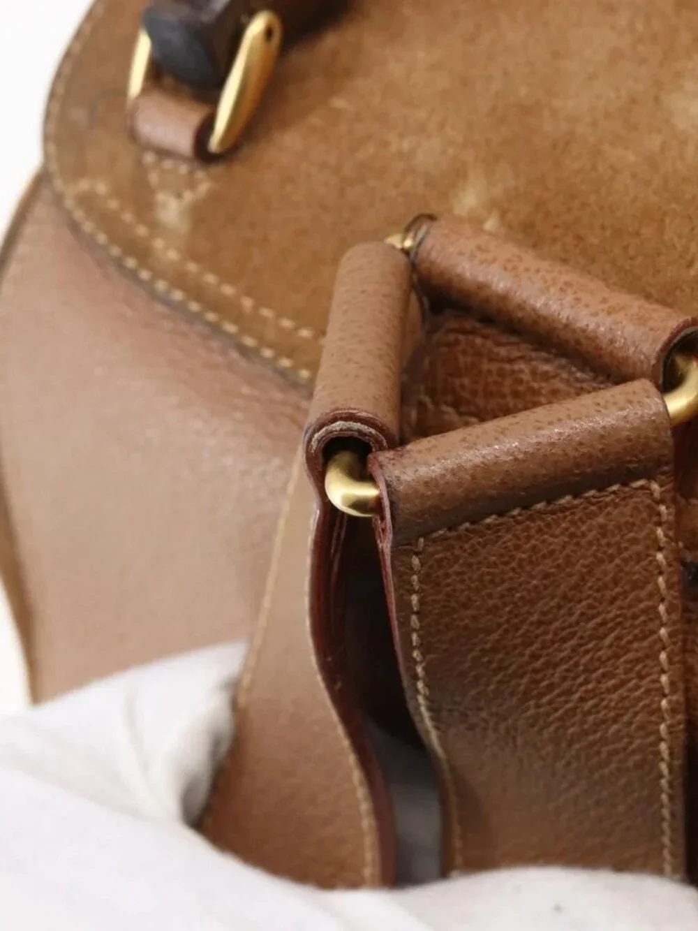 Gucci brand	gucci color	brown